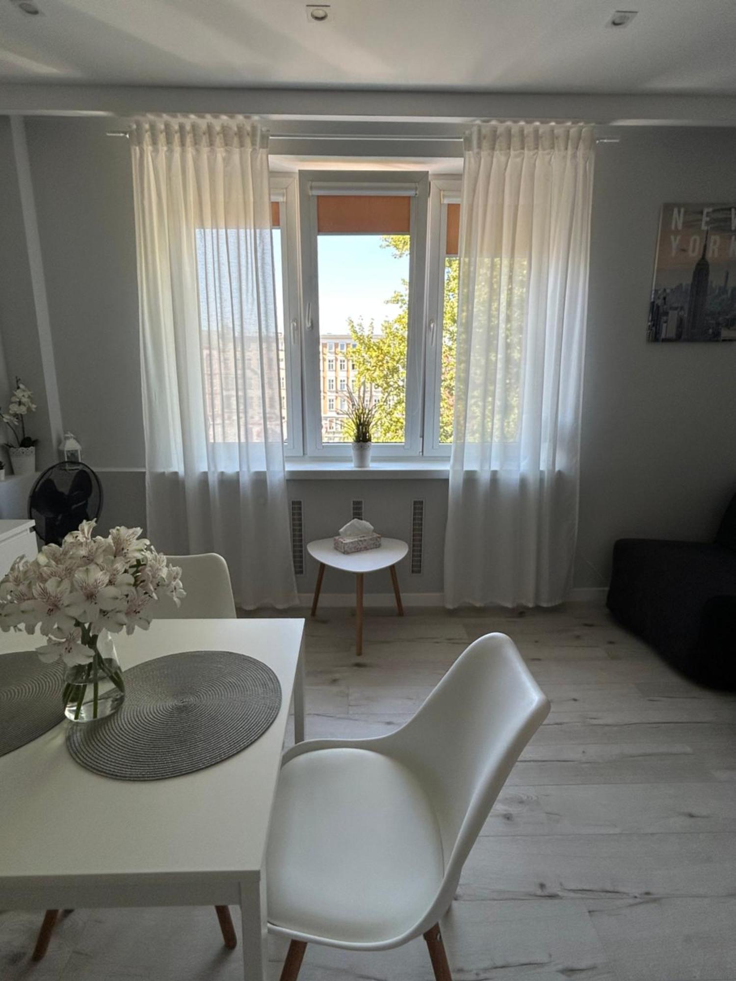 Apartament Na Dworcowej Centrum Parking Gratis Breslau Exterior foto
